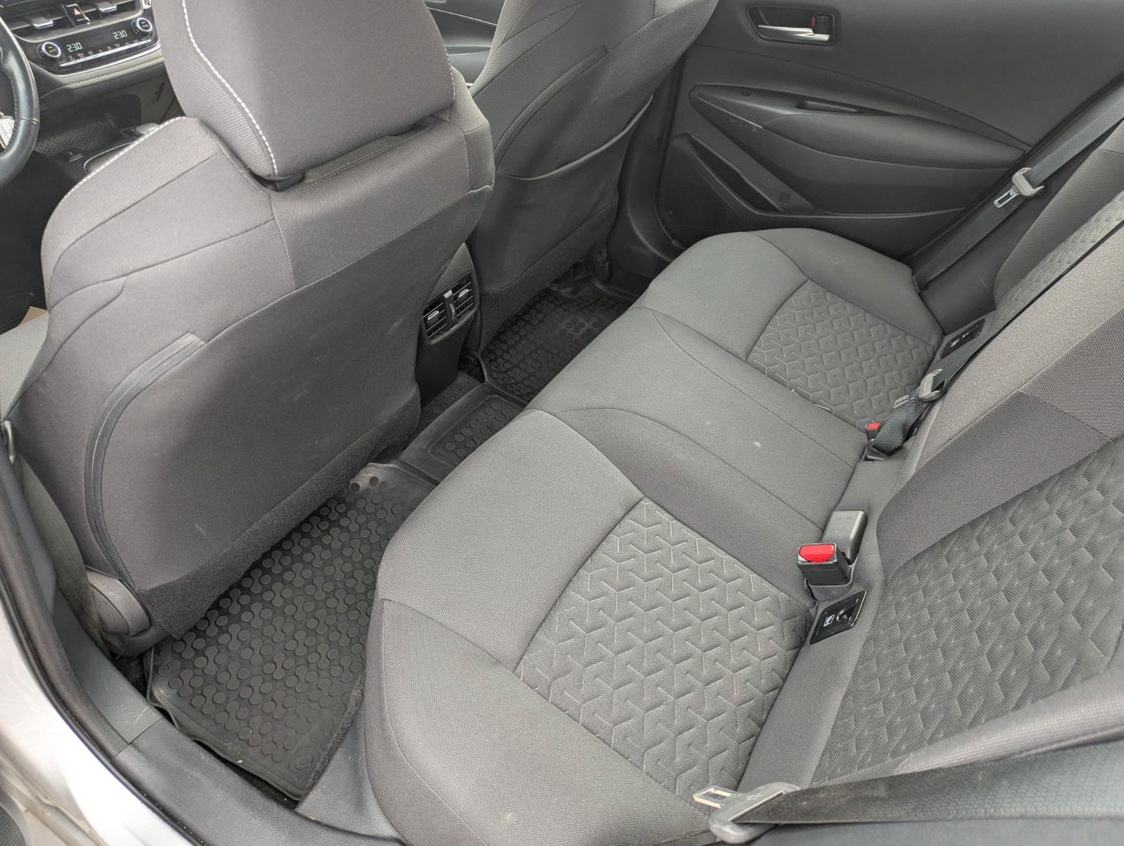 Toyota Corolla 1.2 Tour Sport AUTOMATIK KAMERA SPUR ACC
