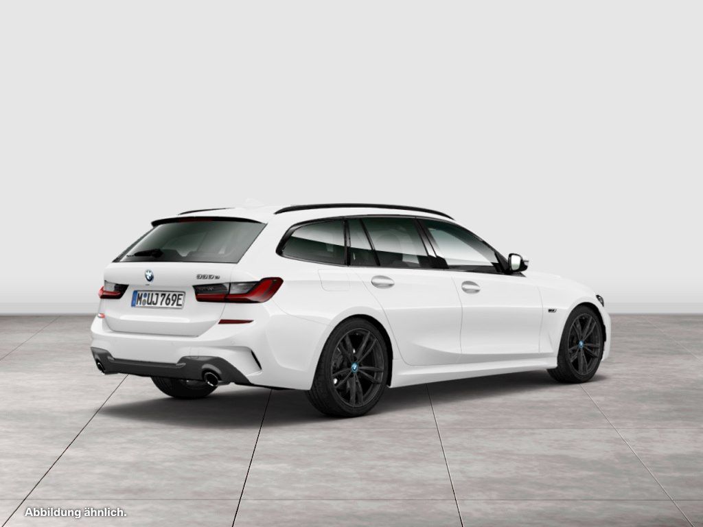 BMW 330e Touring M Sport - Samsaru's Car Outlet