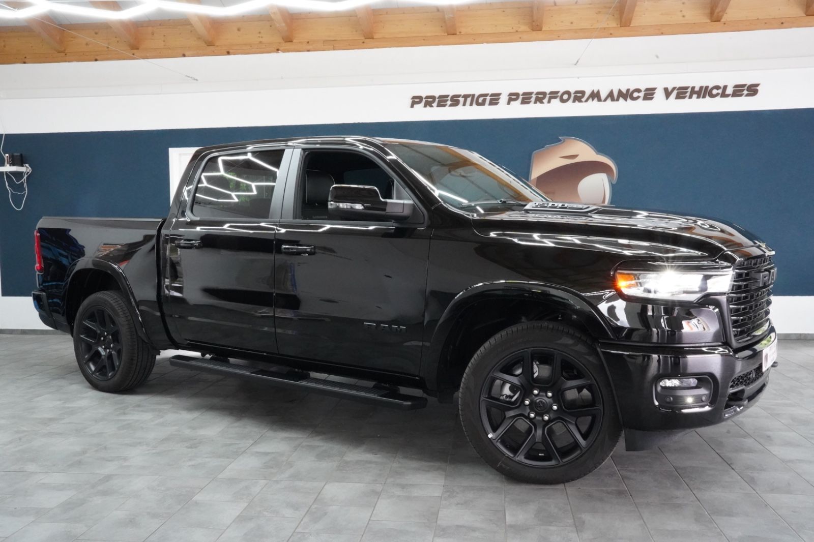 Dodge Sport 3.0 420 PS Black