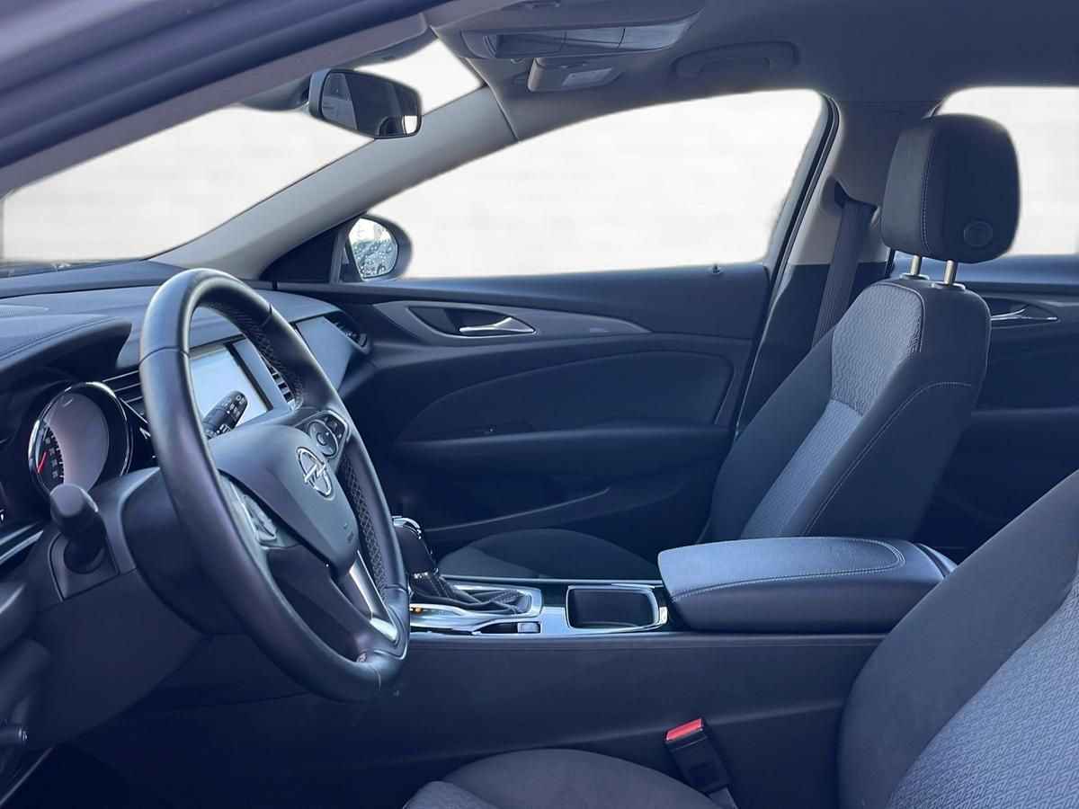 Opel Insignia 1.6 CDTI Edition - Samsaru's Car Outlet