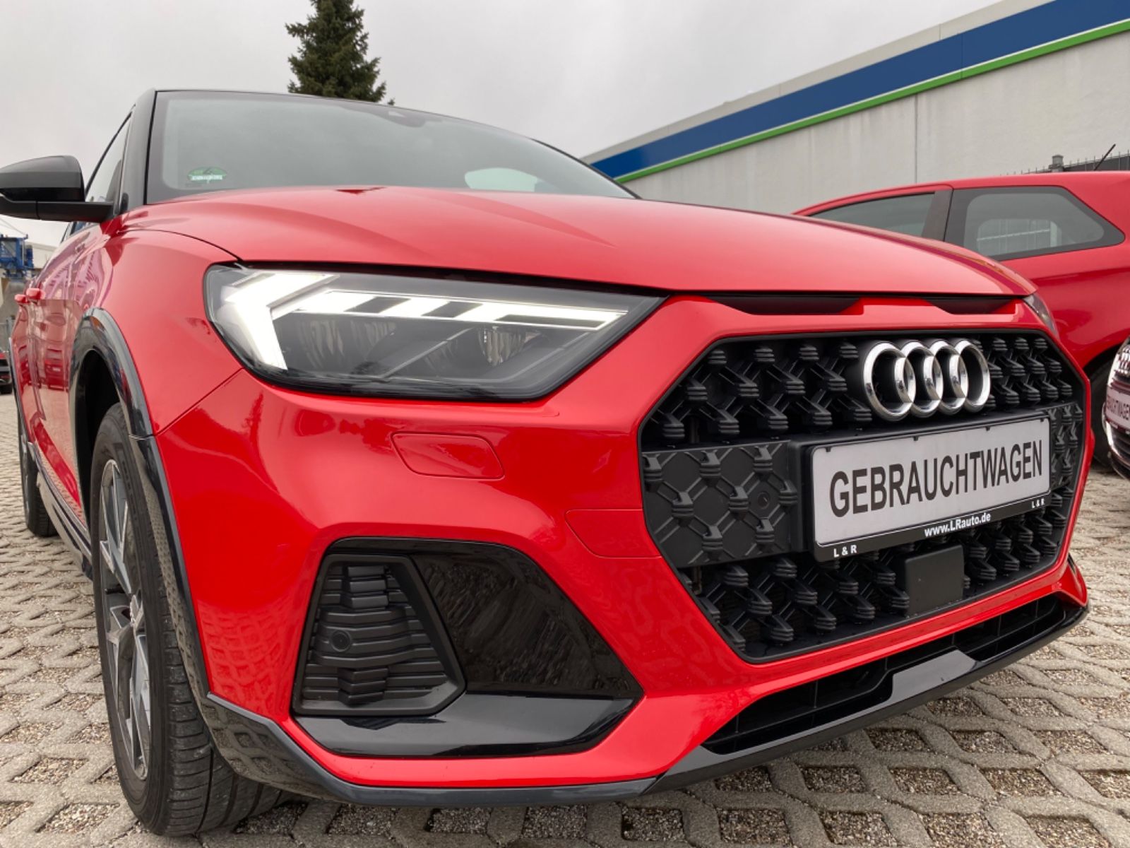 Audi A1 citycarver 30 TFSI S-line - Samsaru's Car Outlet