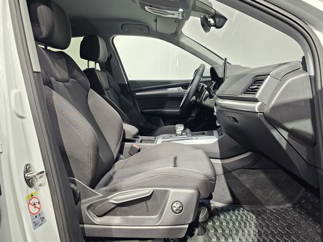 Audi Q5 40 TDI Q. Sport - Samsaru's Car Outlet