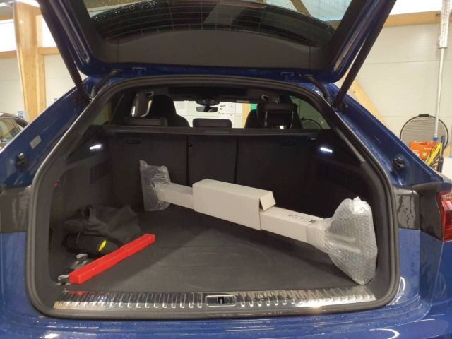 Audi Q8 60 TFSIe quattro - Samsaru's Car Outlet