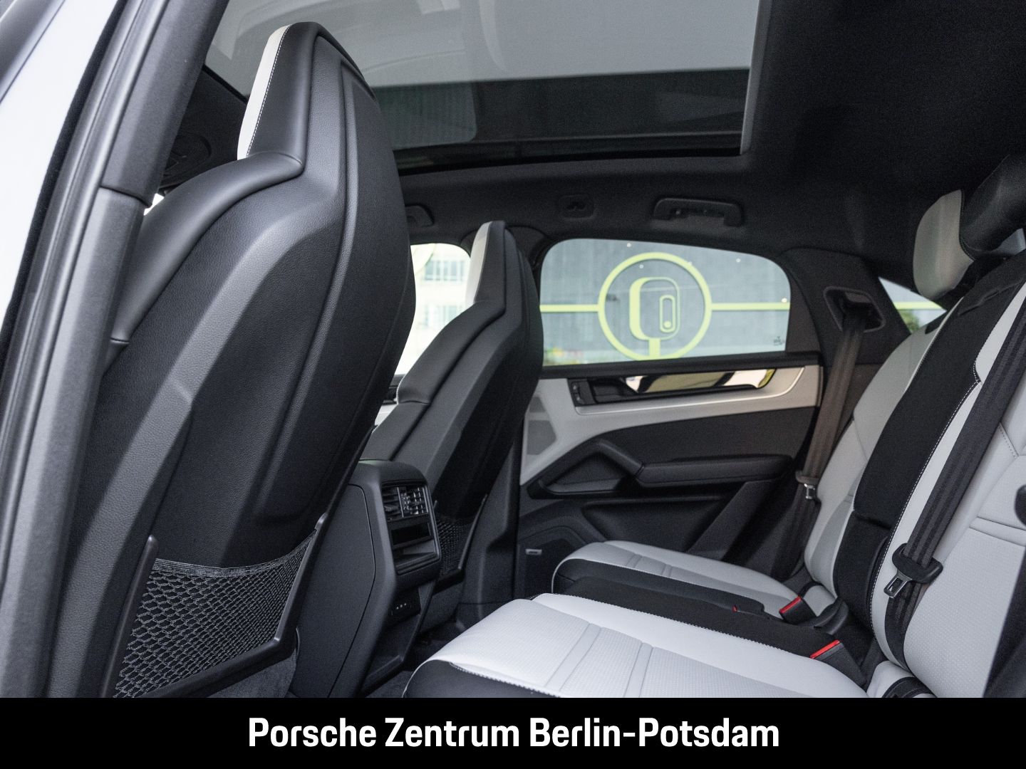 Porsche Cayenne E-Hybrid Coupe BOSE Luftfederun LED