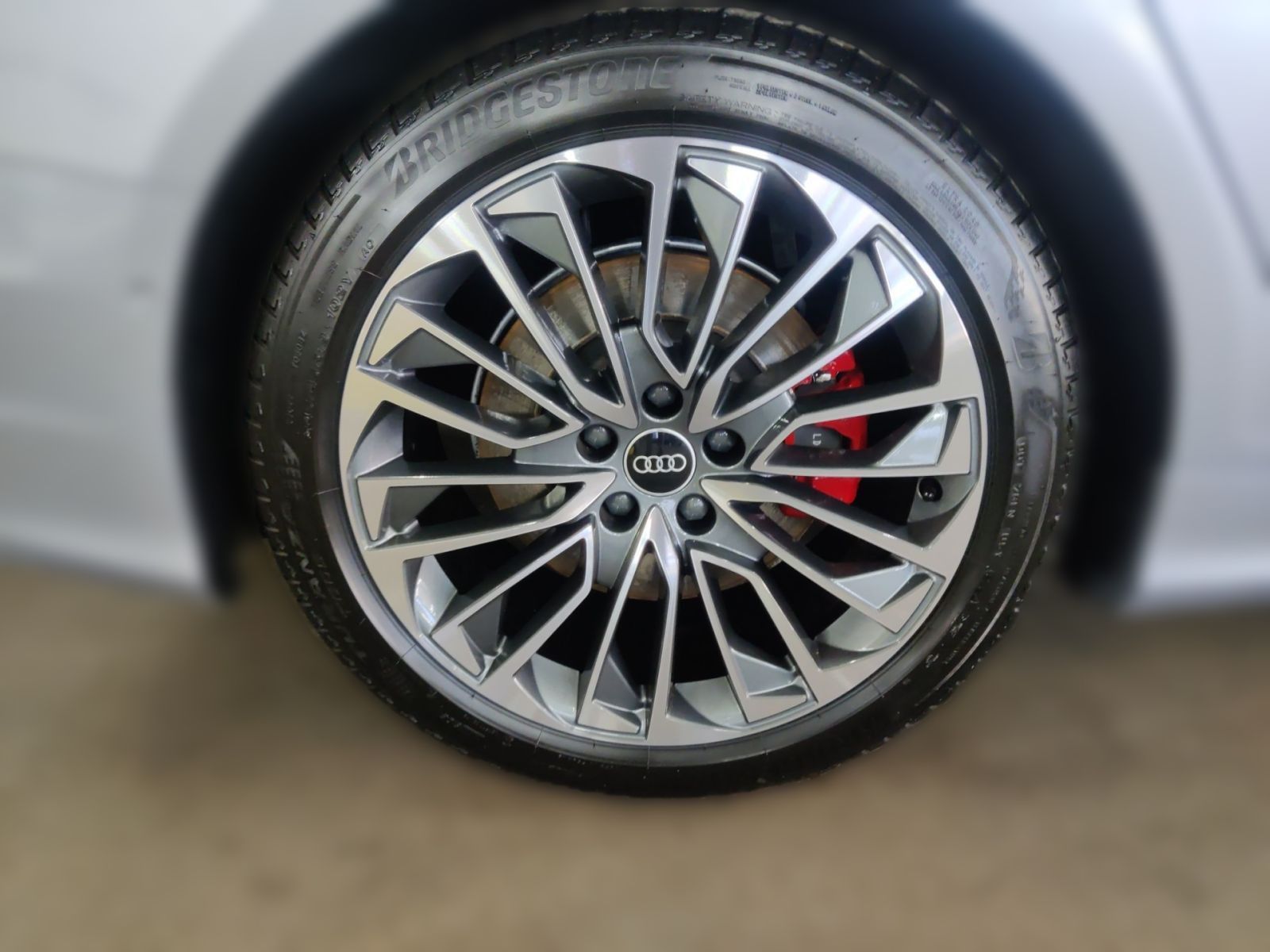 Audi A6 Avant 55 TFSI e quattro sport - Samsaru's Car Outlet