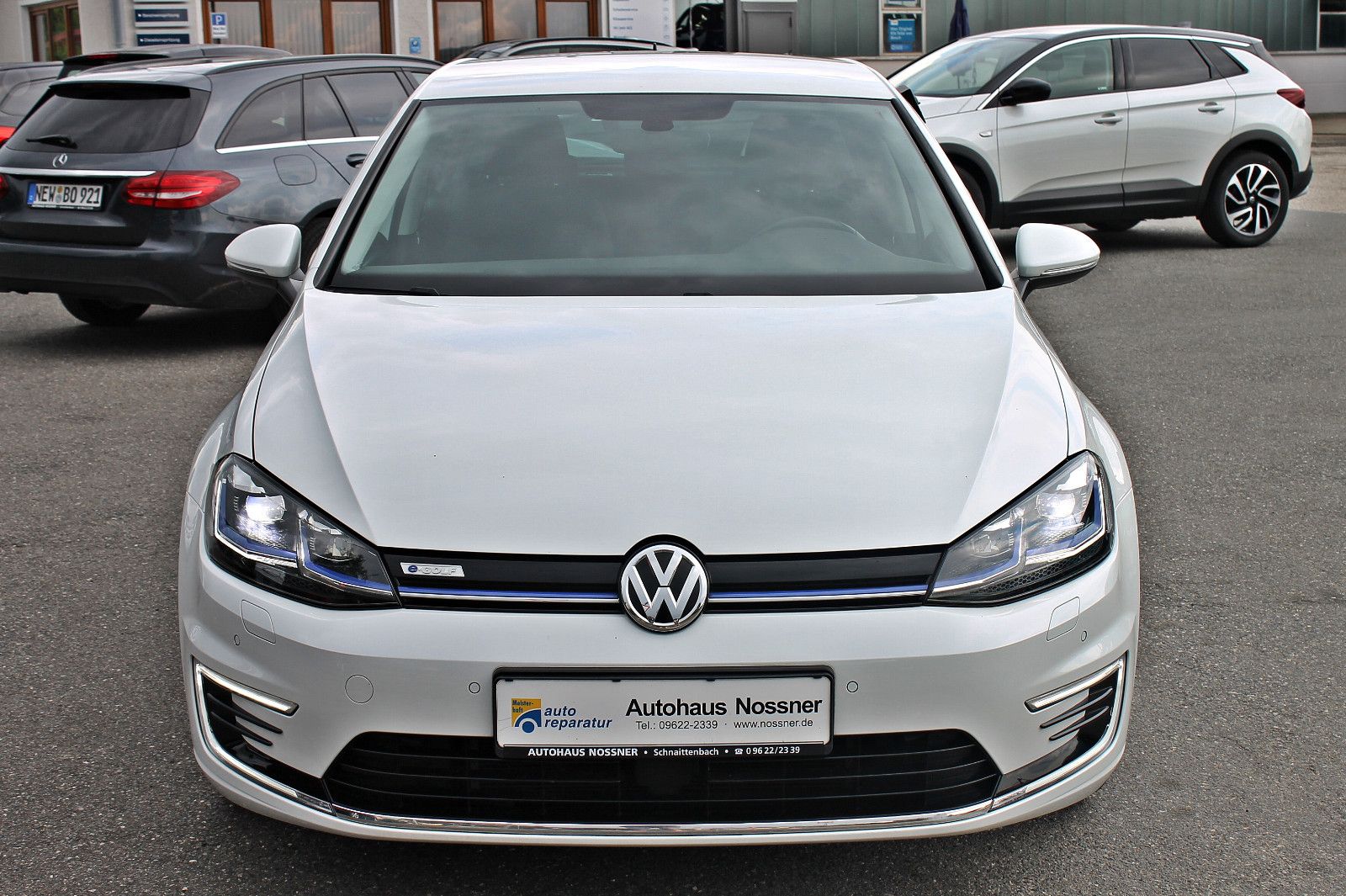 Volkswagen e-Golf 100KW - Samsaru's Car Outlet