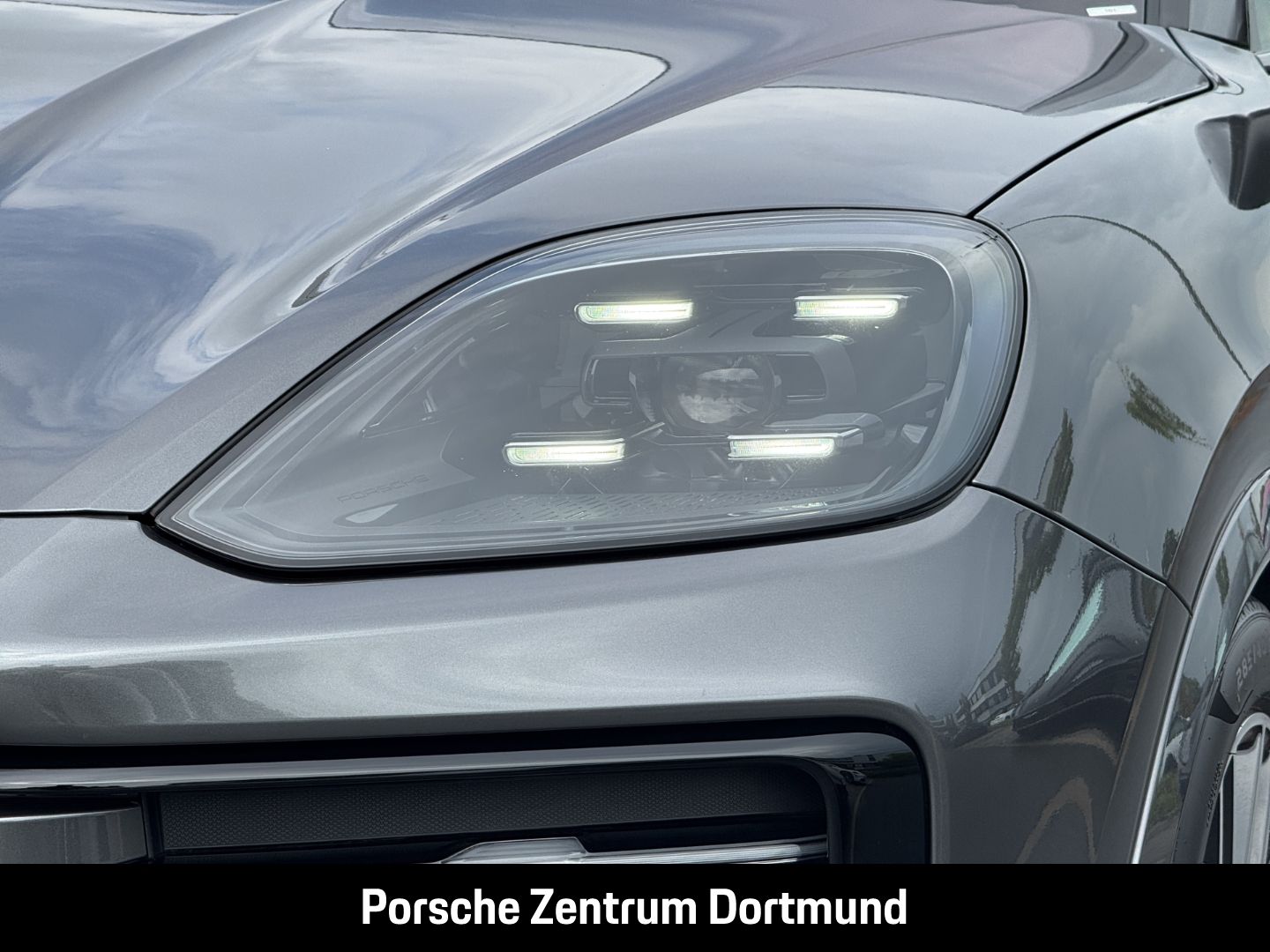 Porsche Cayenne E-Hybrid BOSE LED-Matrix Panoramadach