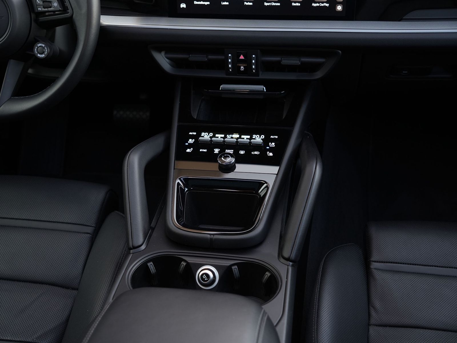 Porsche E-Hybrid INNODRIVE-LUFTF.-PANO-AHK-MASSAGE-VOLL