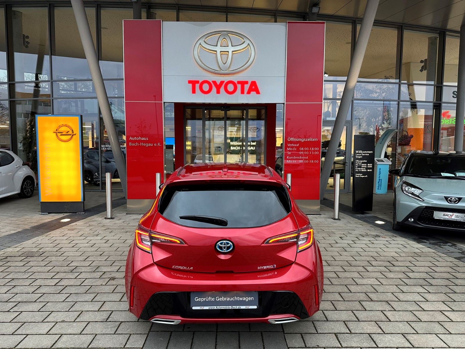 Toyota Corolla 2.0 Hybrid - Samsaru's Car Outlet