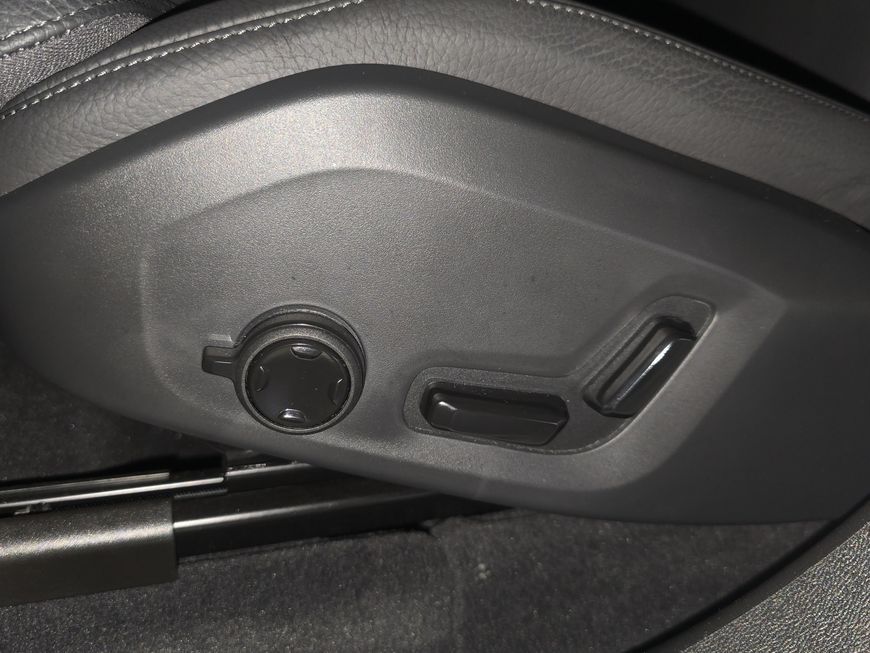 Volvo XC60 B5 B AWD Core