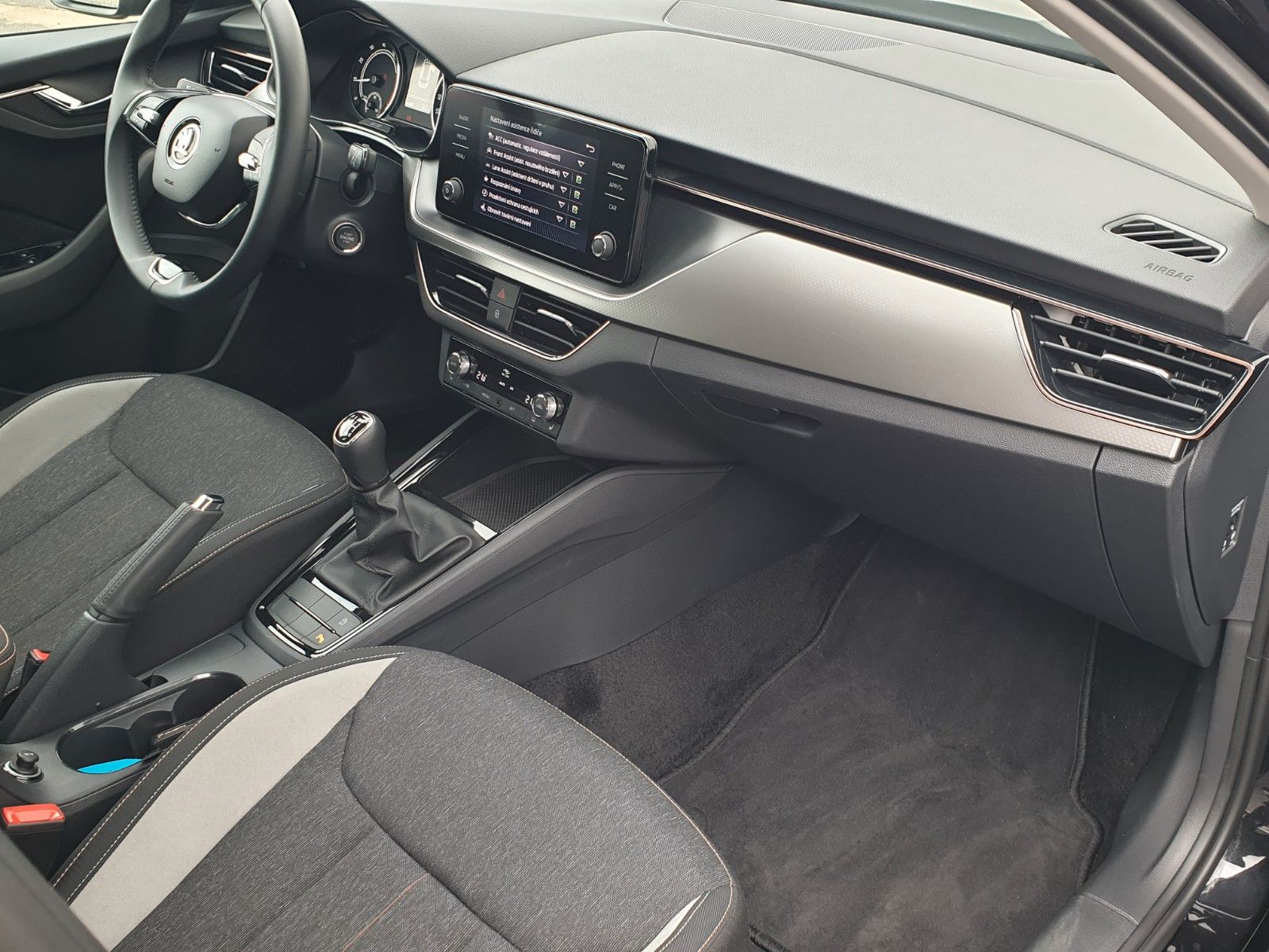 Skoda Kamiq Style - Samsaru's Car Outlet