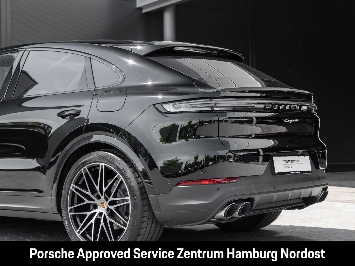 Porsche Cayenne E-Hybrid Coupe Sportabgas Sport Chrono