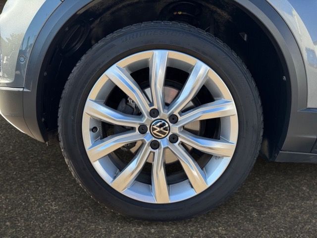 Volkswagen T-Roc 1.5 TSI Style - Samsaru's Car Outlet