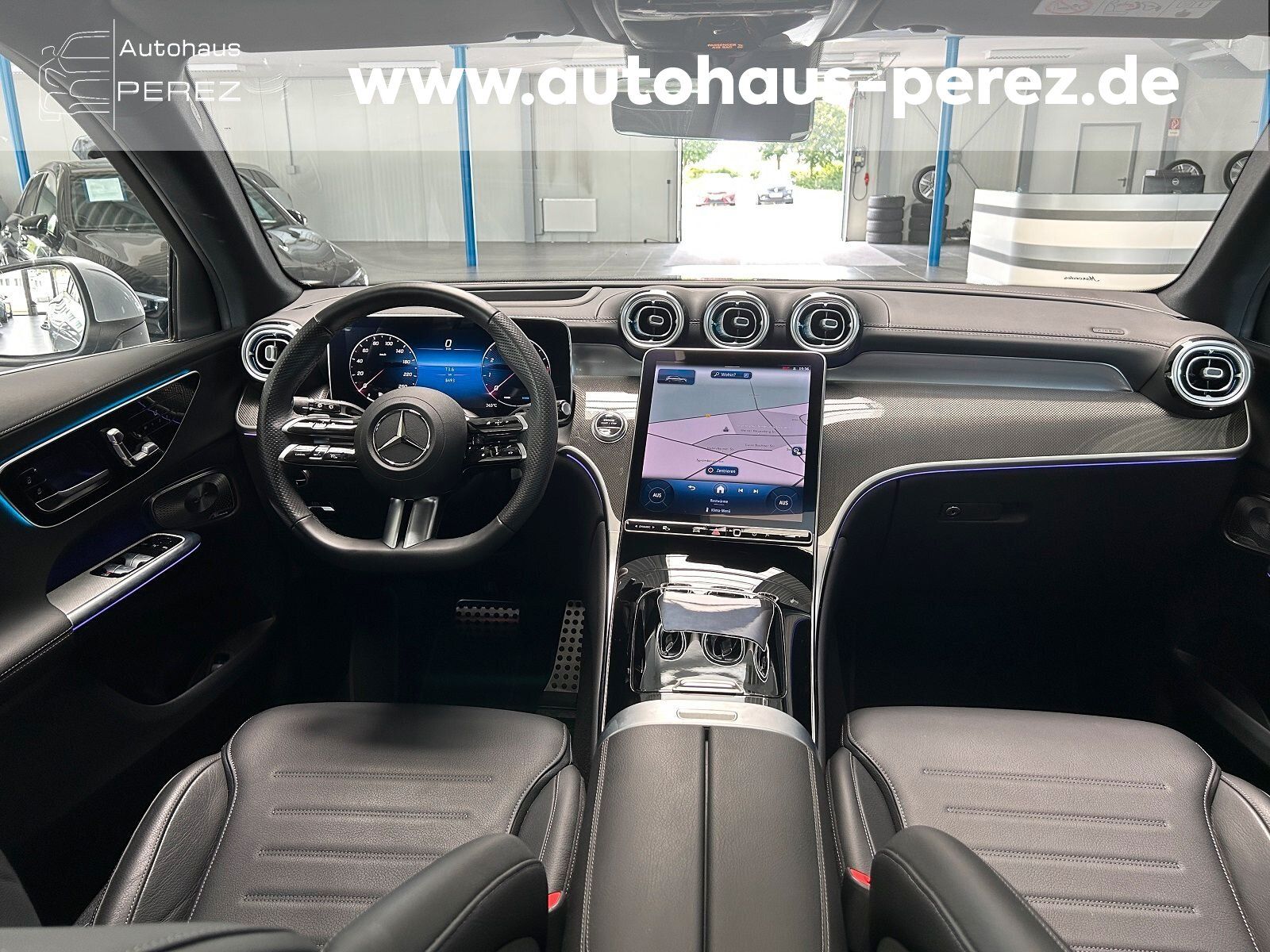 Mercedes-Benz GLC 300 4M AMG PREMIUM+ DISTR-PANO-BURMESTER-360