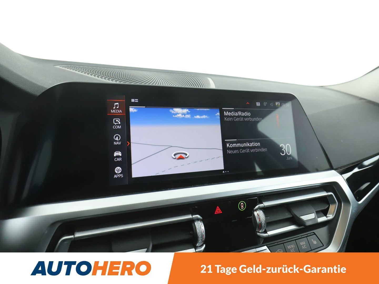 BMW 320d Sport Line Aut. - Samsaru's Car Outlet