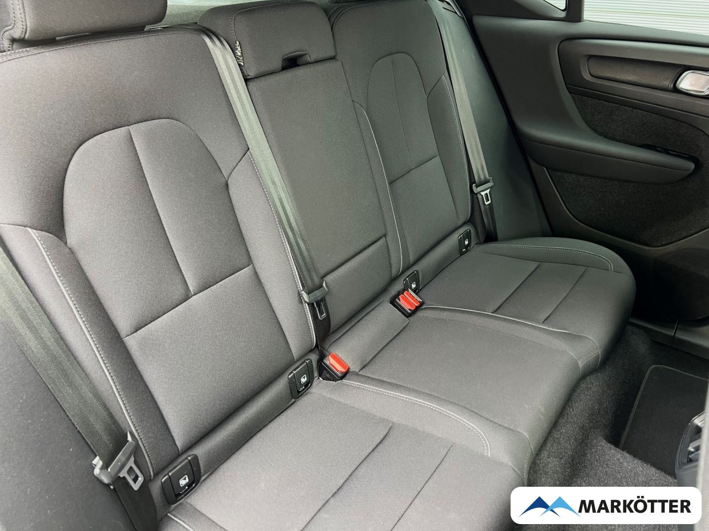 Volvo XC40 Recharge Single Motor Core AHK/SHZ/LHZ