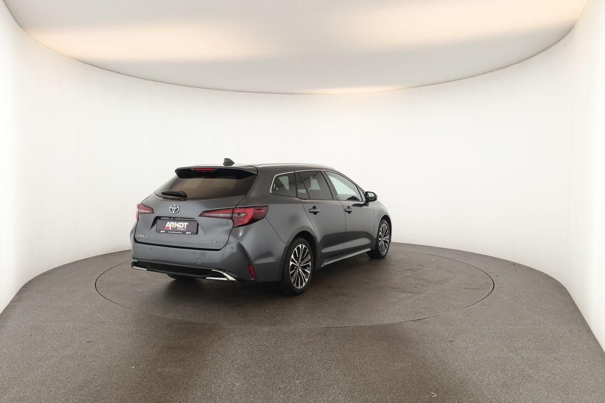 Toyota Corolla Touring Sports 2.0 CVT Team D Navi Kam