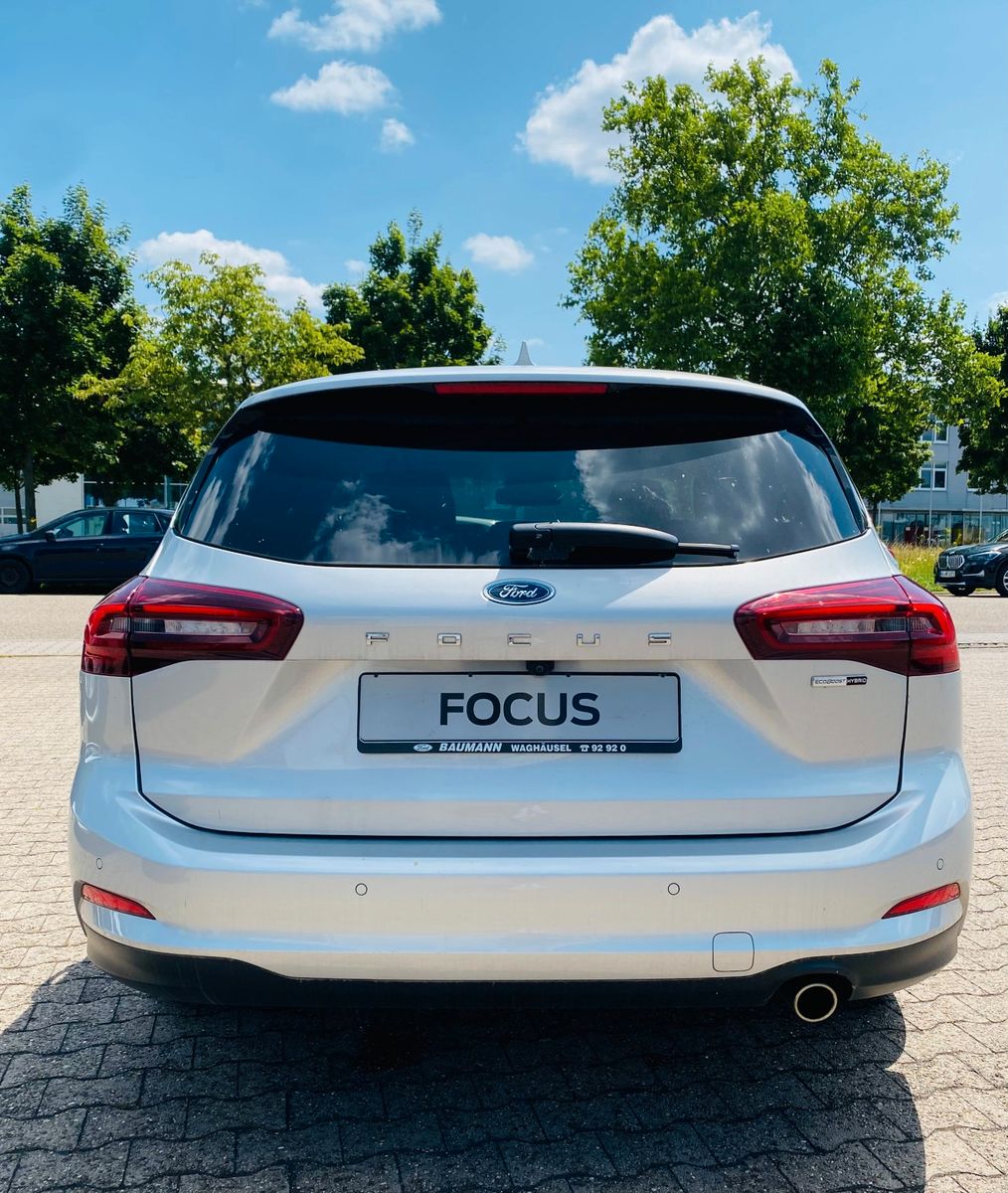 Ford Focus Turnier*Automatik*Navi*TWA*u.v.m.*