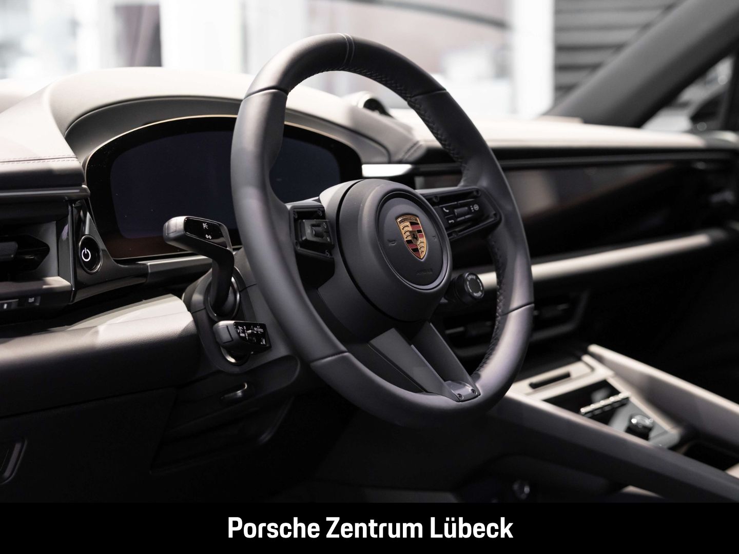 Porsche Macan - Samsaru's Car Outlet