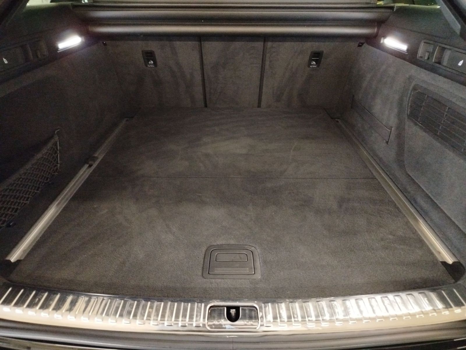 Audi A6 Avant 35 TDI S tronic sport - Samsaru's Car Outlet