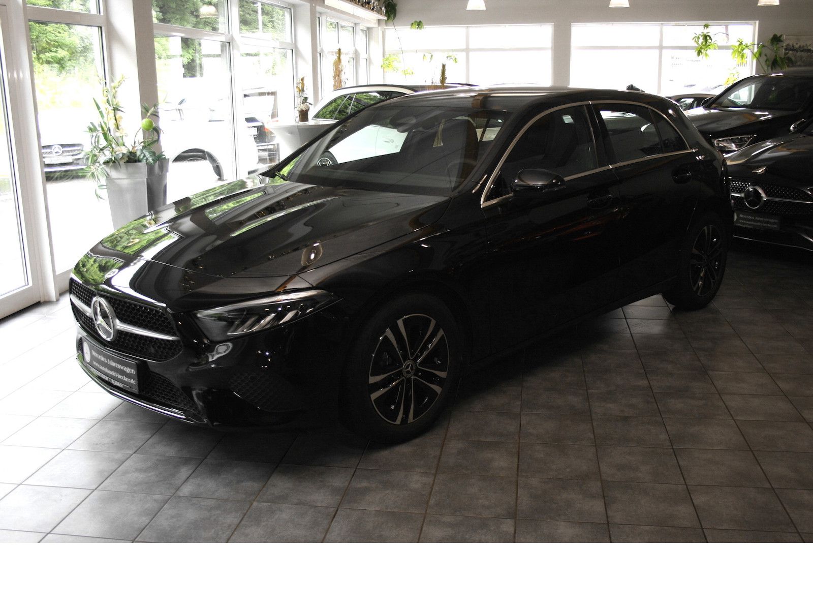 Mercedes-Benz A 180 d Progres. Line Advanced - Samsaru's Car Outlet