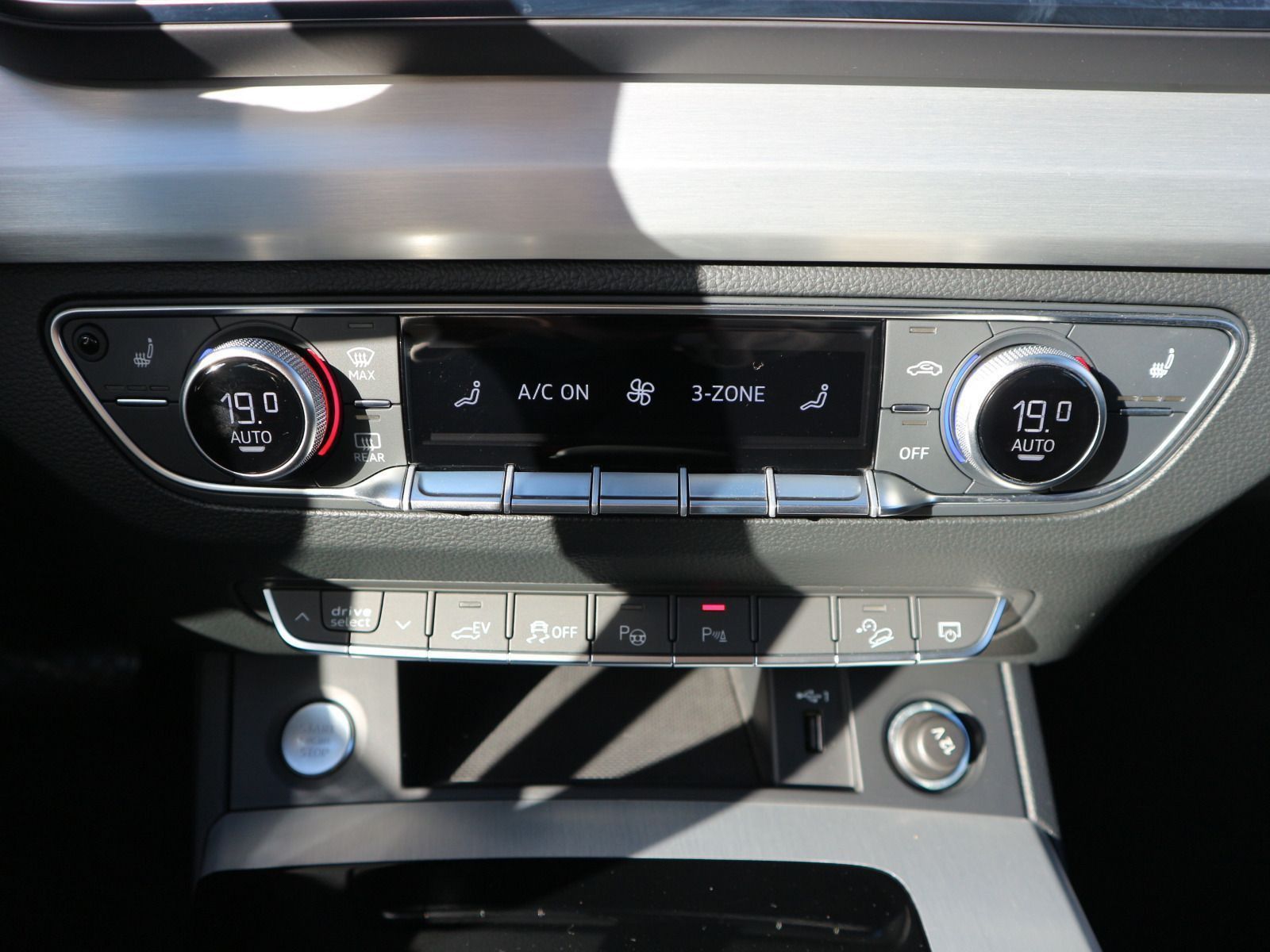 Audi Q5 Sportback S line 55 TFSI e quattro MATRIX*RFK