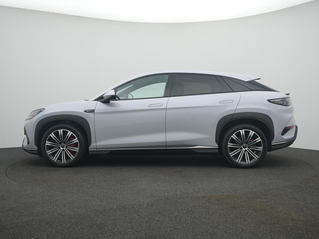 BYD Sealion 7