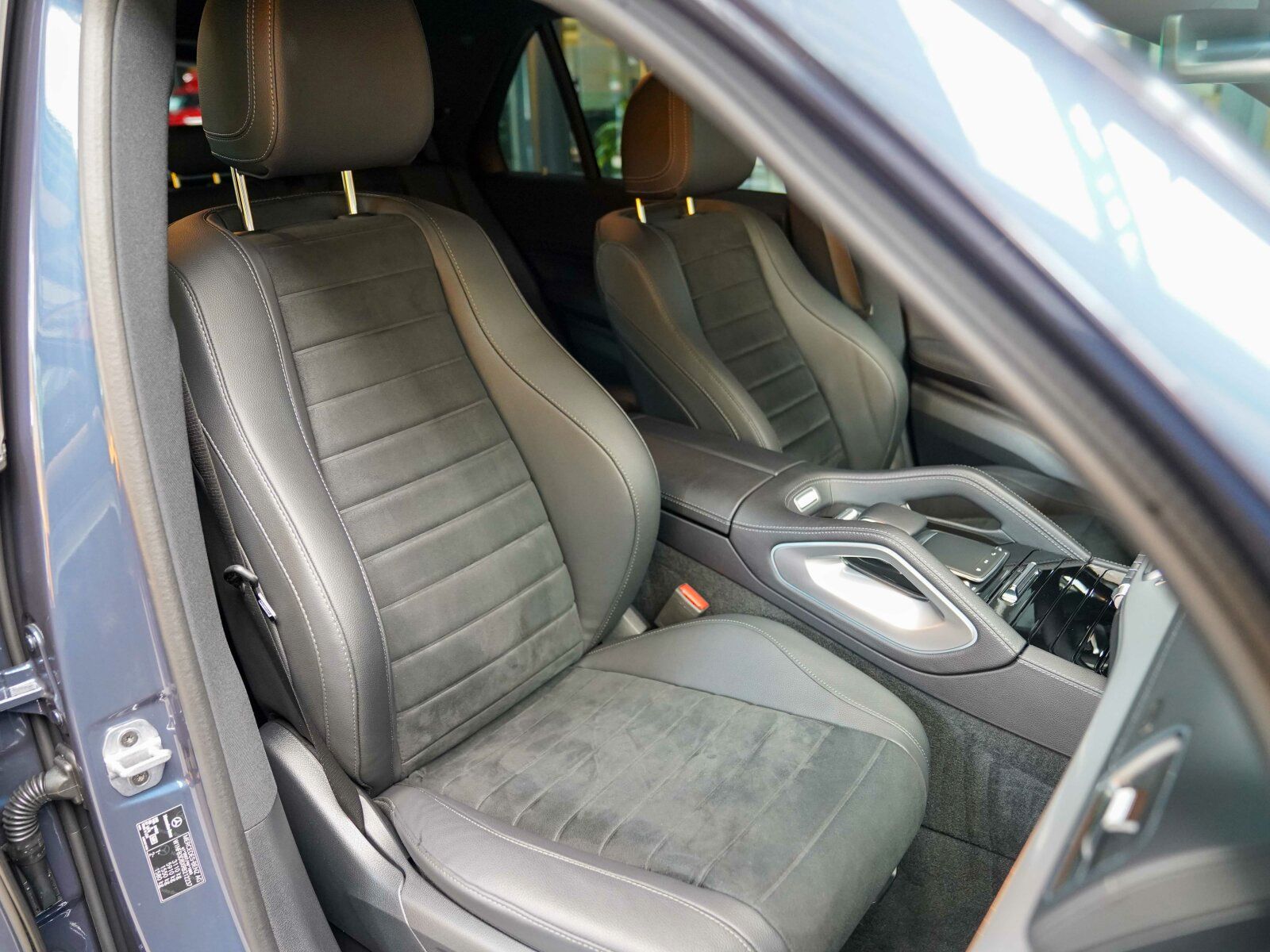 Mercedes-Benz GLE 450 d 4M AMG Distronic Burmester AIRMATIC