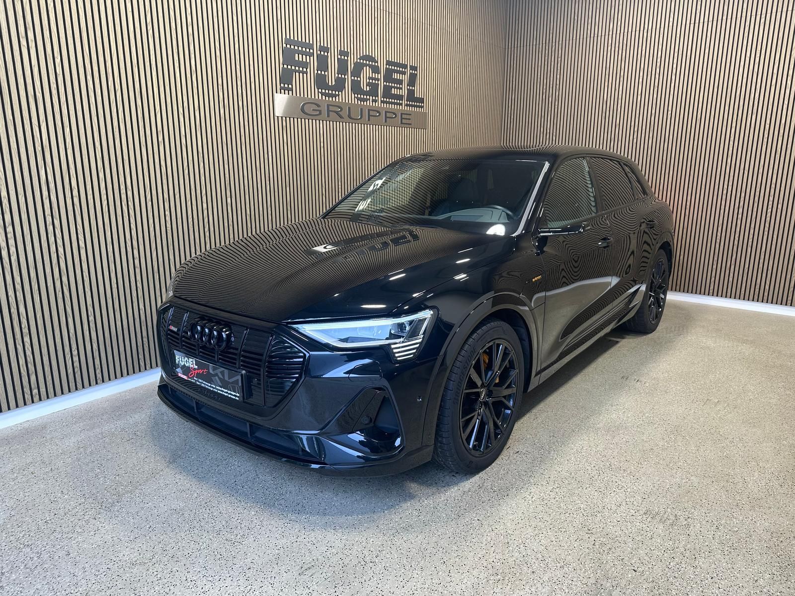 Audi e-tron 55 quattro S line 95kWh UPE106T€|BlackEd.