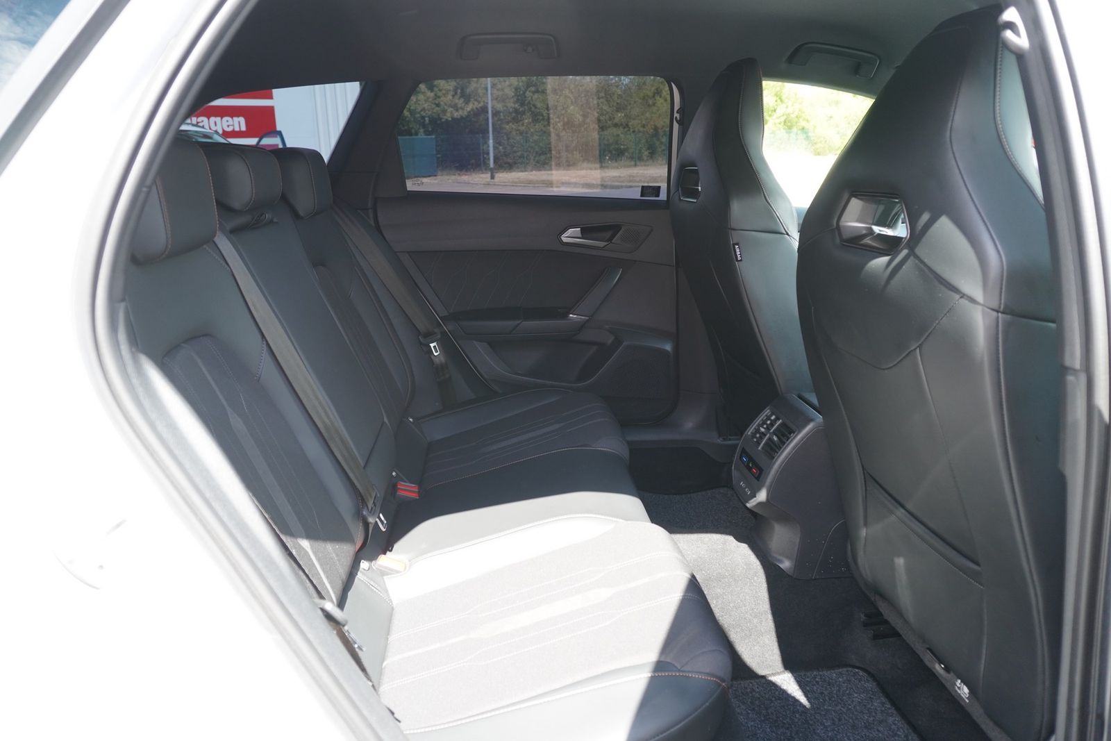 Cupra Leon ST 1.4 e-Hybrid - Samsaru's Car Outlet