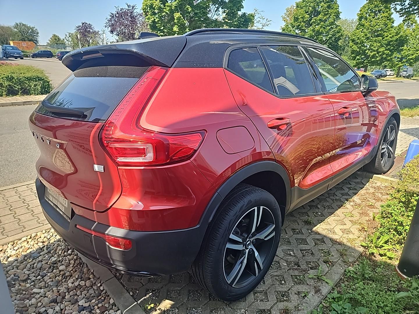 Volvo XC40 T5 R-Design Expression Plug-In