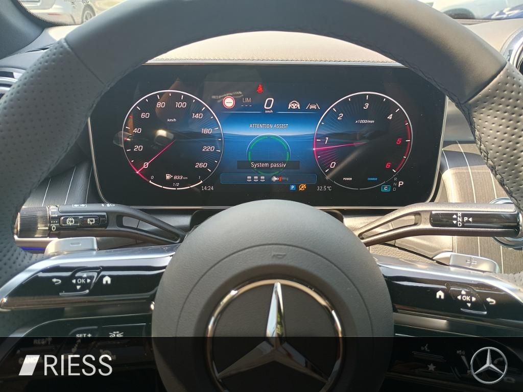 Mercedes-Benz GLC 220 d AMG+PANO+AHK+DISTR+DIGI L+BURM+360°+