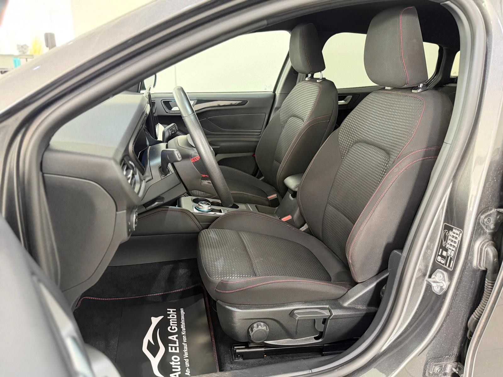 Ford Focus Turnier ST-Line X Aut. 1.Hand|AHK|HUD|PDC