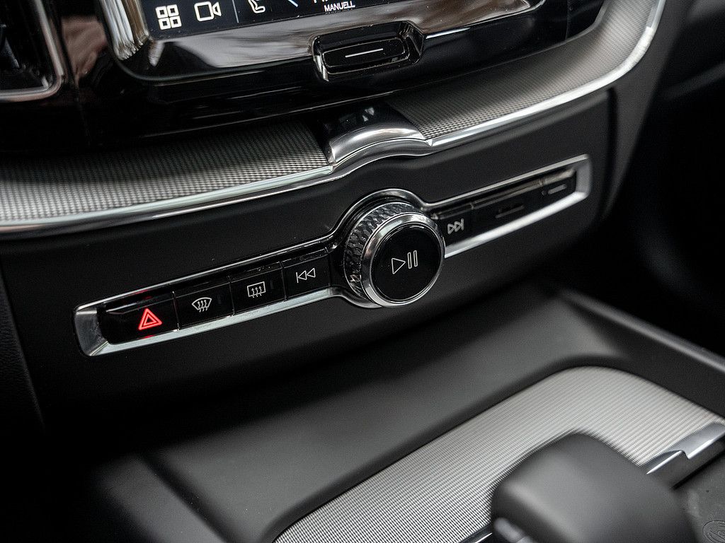 Volvo XC60 T6 AWD Plus Dark