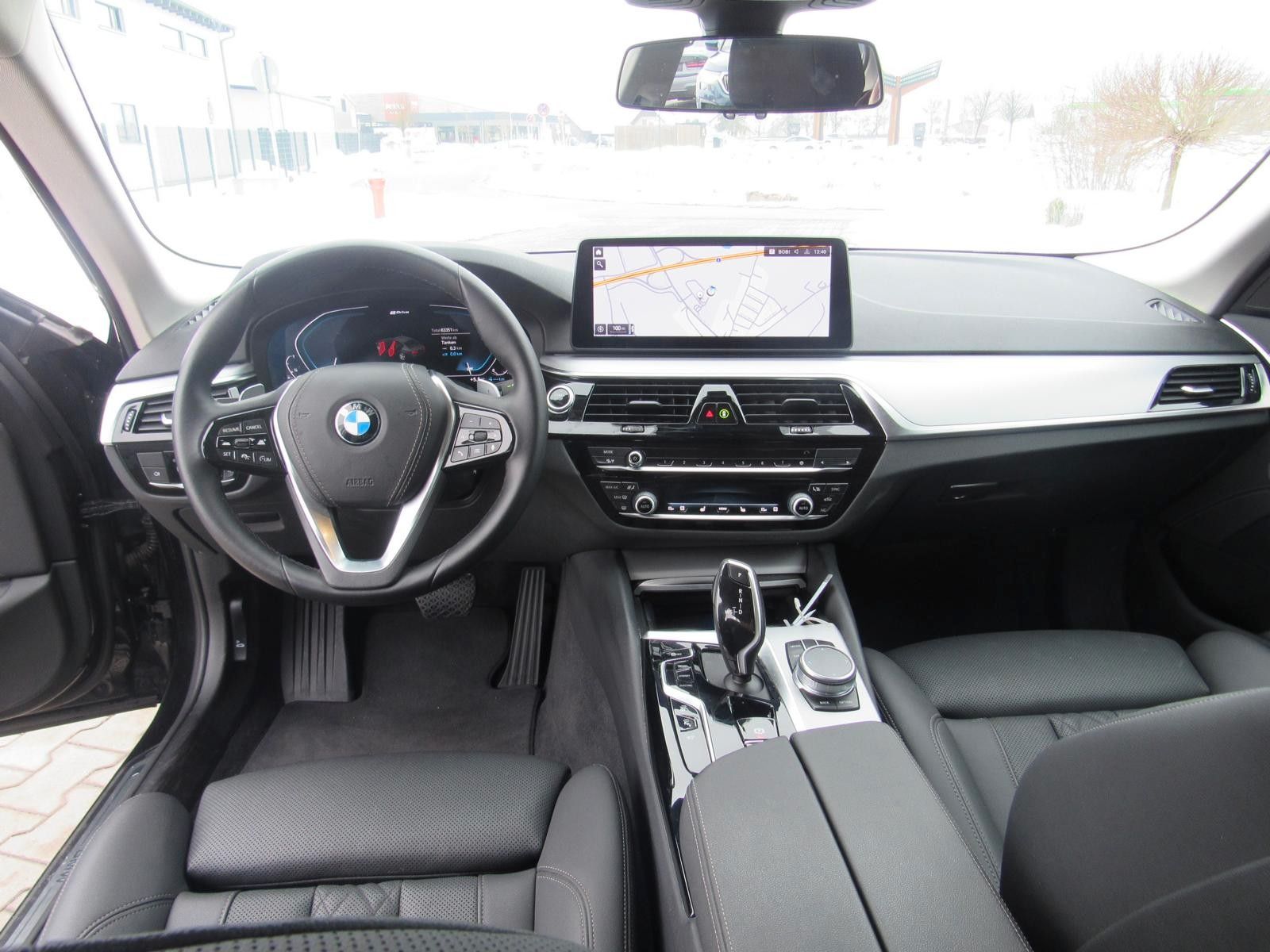 BMW 530e xDrive Limousine Laser, HUD, ACC, DAB, Hifi