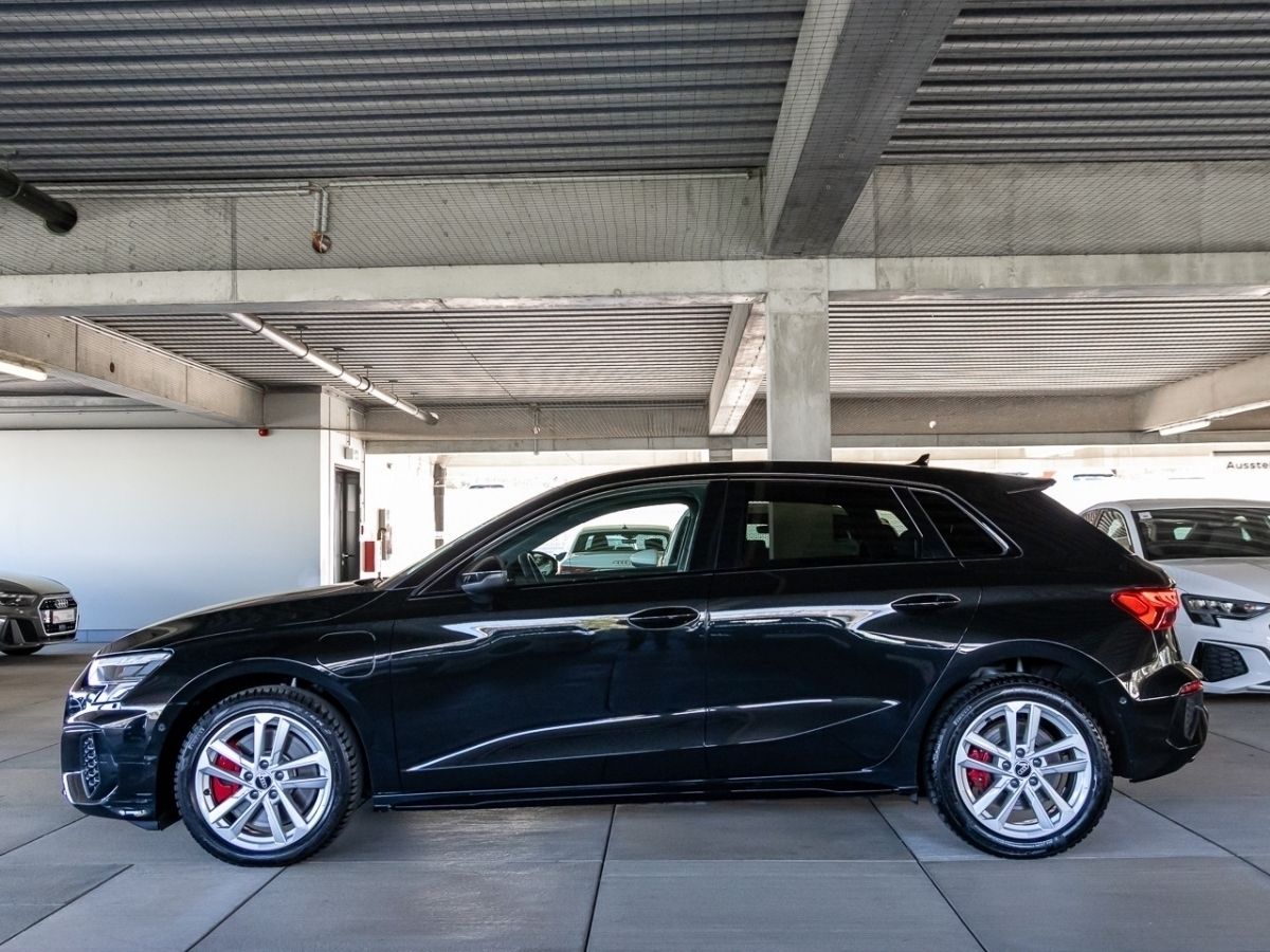 Audi A3 Sportback 45 TFSI e S line - Samsaru's Car Outlet