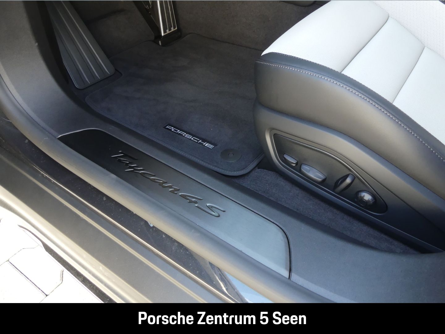 Porsche Taycan 4S Cross Turismo, HD-MATRIX, 14-WEGE