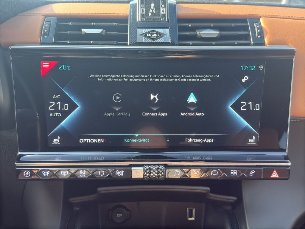 DS Automobiles DS 7 Crossback E-Tense 300 4x4 Grand Chic Opera