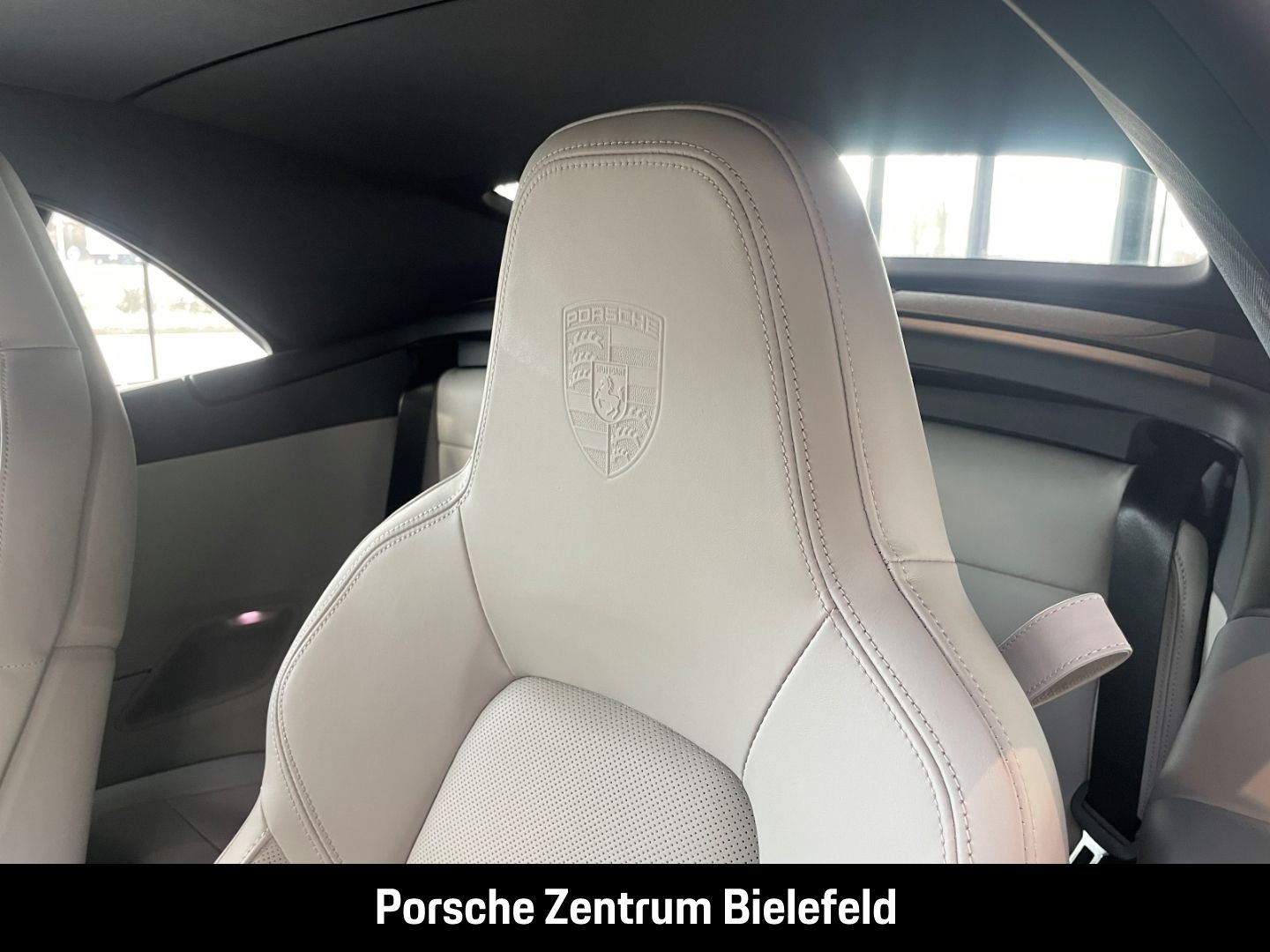 Porsche 992 911 Carrera 4 GTS Cabriolet Sportabgasanlage