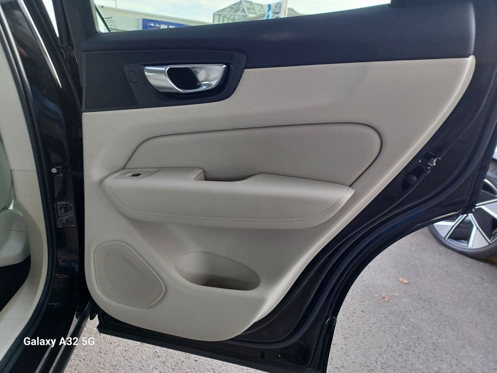 Volvo XC60 T8° Ultimate Dark Recharge Plug-In Hybrid A