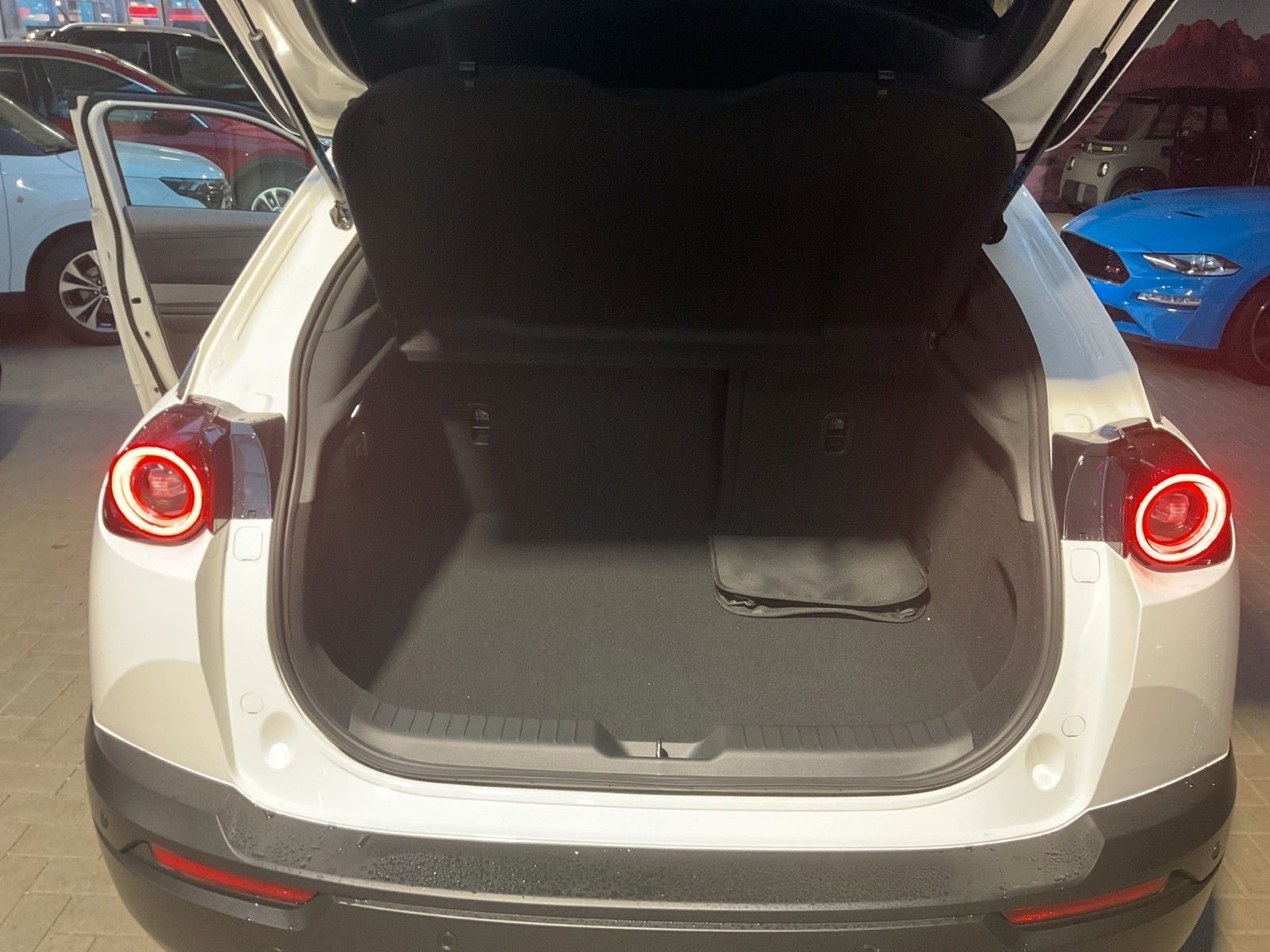 Mazda MX-30 Makoto R-EV PHEV  Premium, GSD