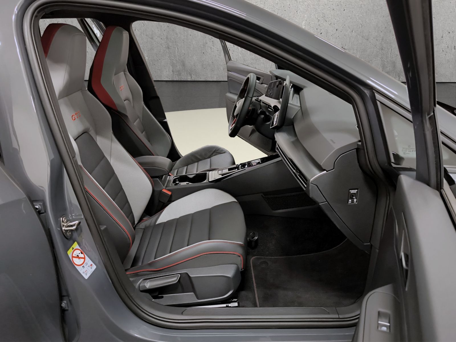 Volkswagen Golf GTI 2.0 TSI DSG Black Style, Leder, AHK, 19