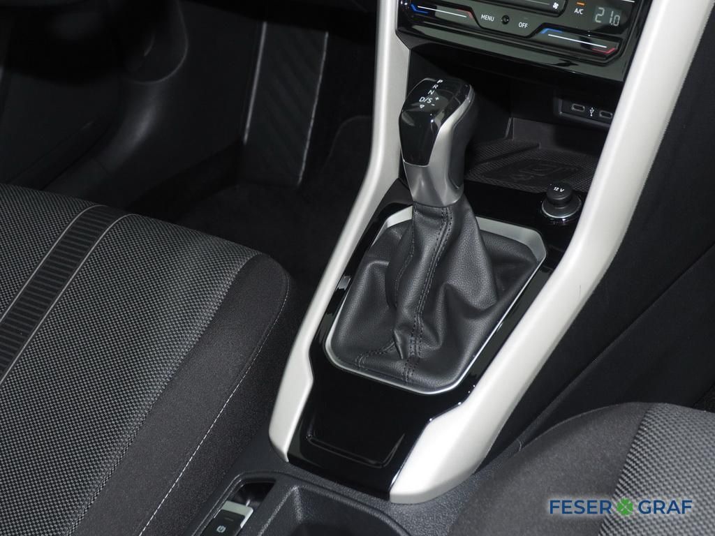 Volkswagen T-Roc Cabriolet Style 1.5 TSI DSG - Samsaru's Car Outlet