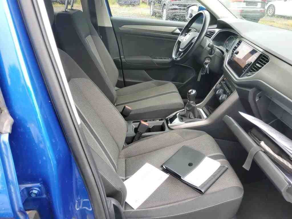 Volkswagen T-Roc 2.0 TDI STYLE - Samsaru's Car Outlet