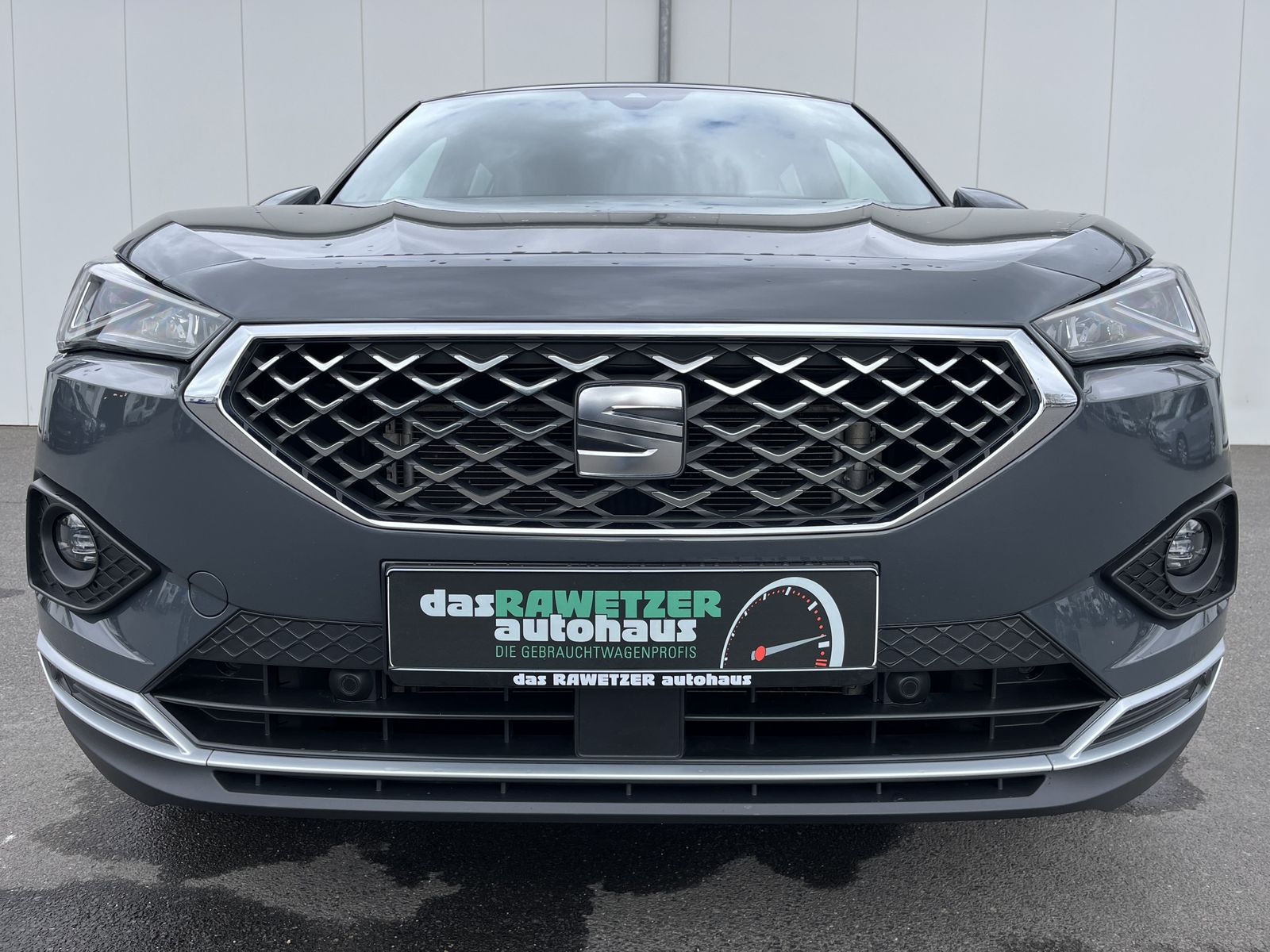 Seat Tarraco 2.0 TDI DSG Xcellence AHK PANO 4xSHZ Nav