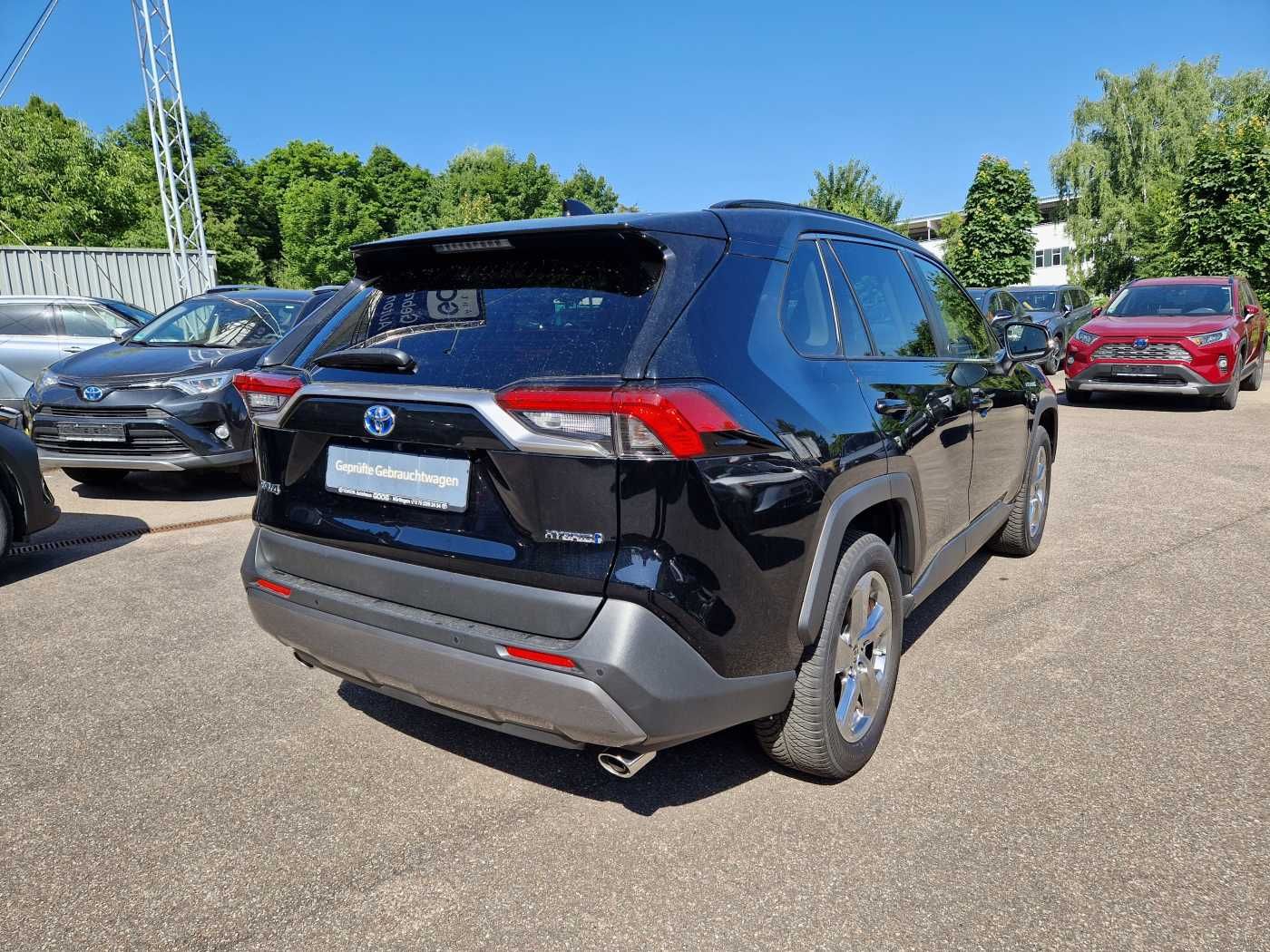 Toyota RAV4 Hybrid 4x2 - Samsaru's Car Outlet