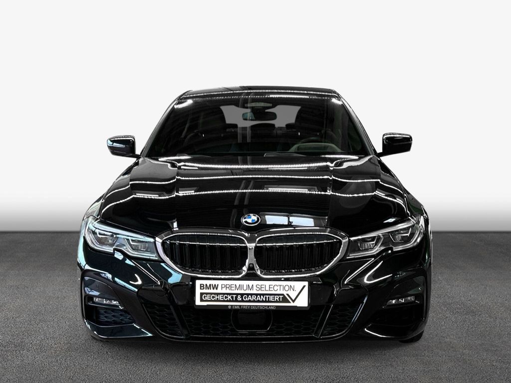 BMW 330e M Sport - Samsaru's Car Outlet