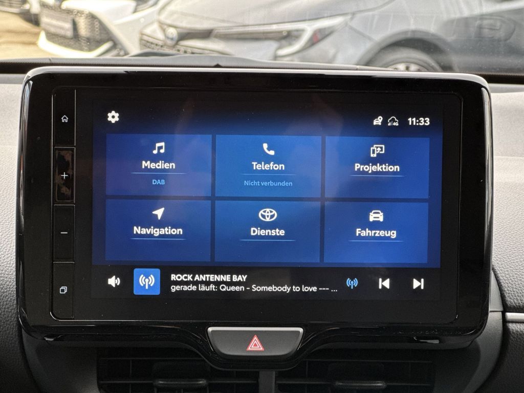 Toyota Yaris Cross Hybrid 1.5 VVT-i Team D. Safety-Pake