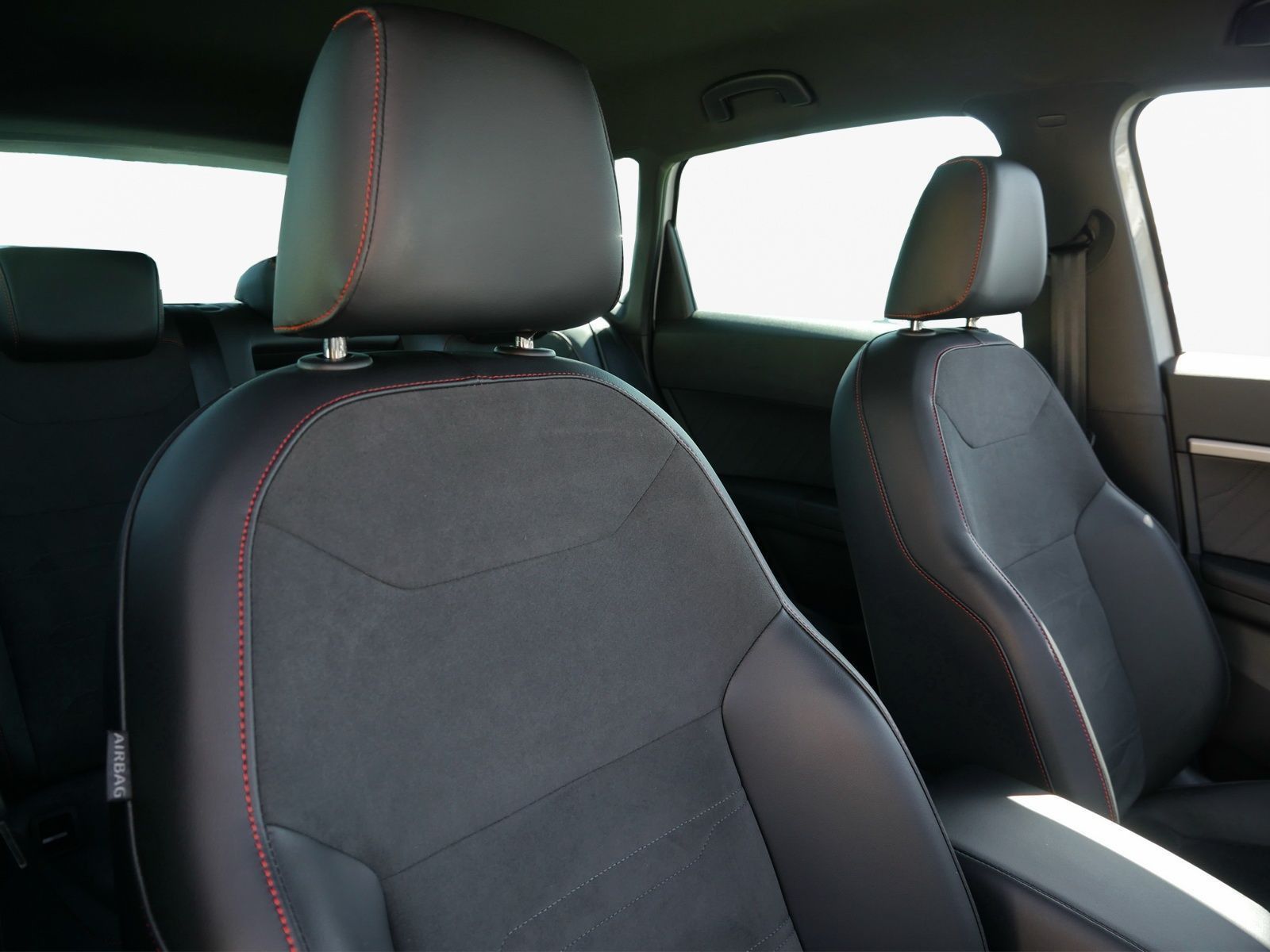 Seat Ateca FR 2.0 TDI RFK*AHK*LED*ACC