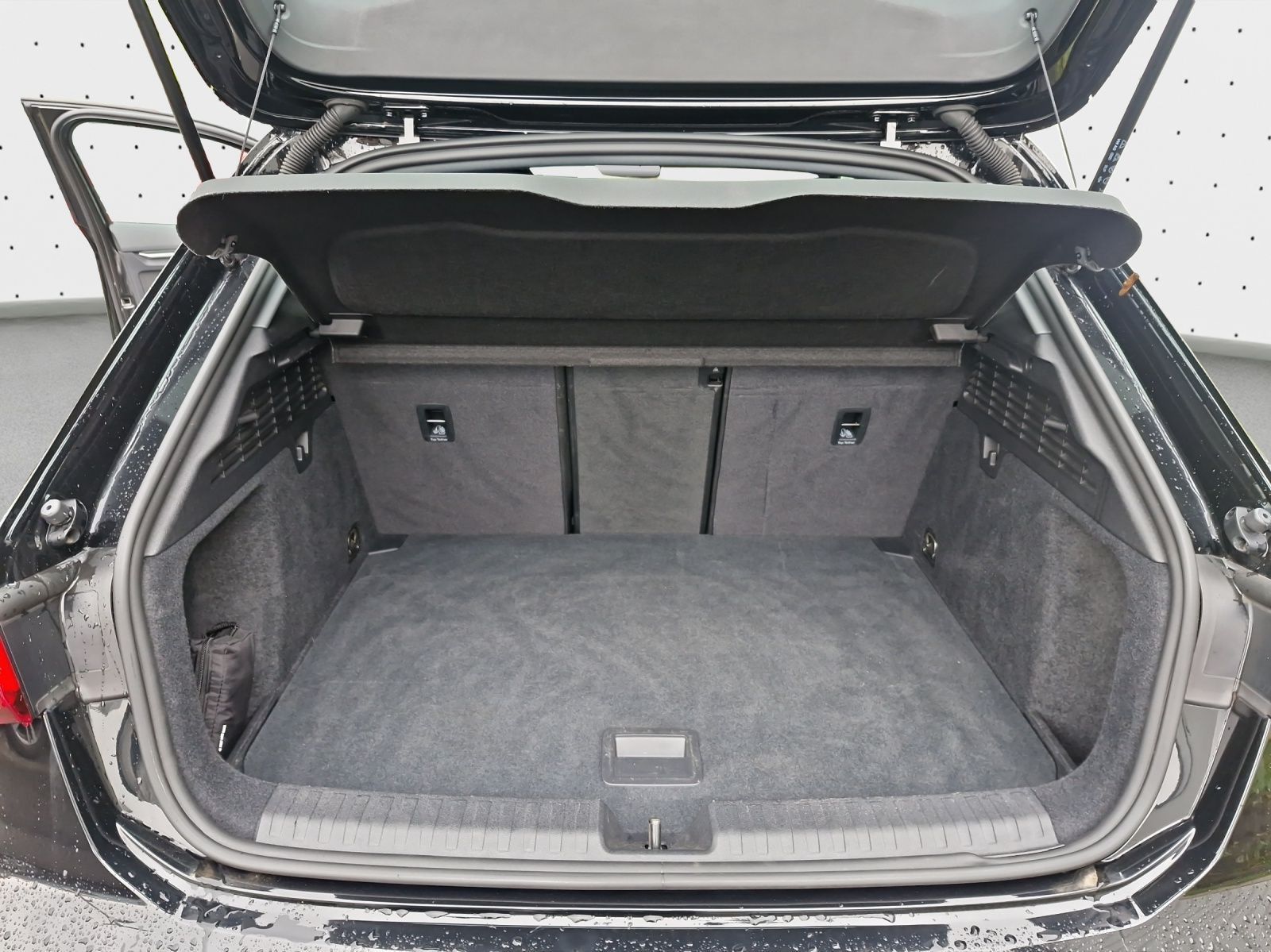 Audi A3 Sportback 35 TDI S-LINE*NAVI-PLUS*KAMERA*PDC*